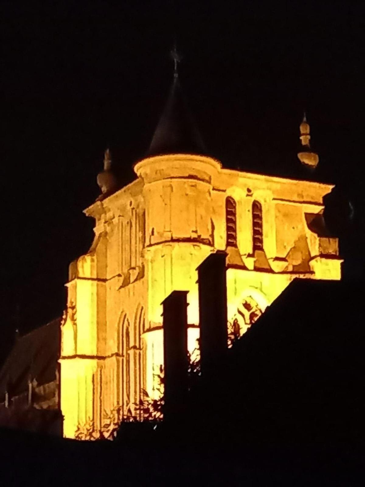 Molibeau Hotel Бове Екстериор снимка